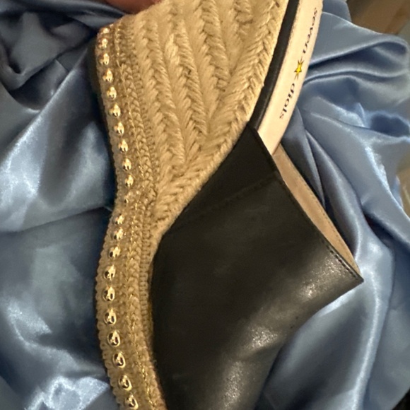 Black studded wedge slide size 8 - Picture 2 of 5